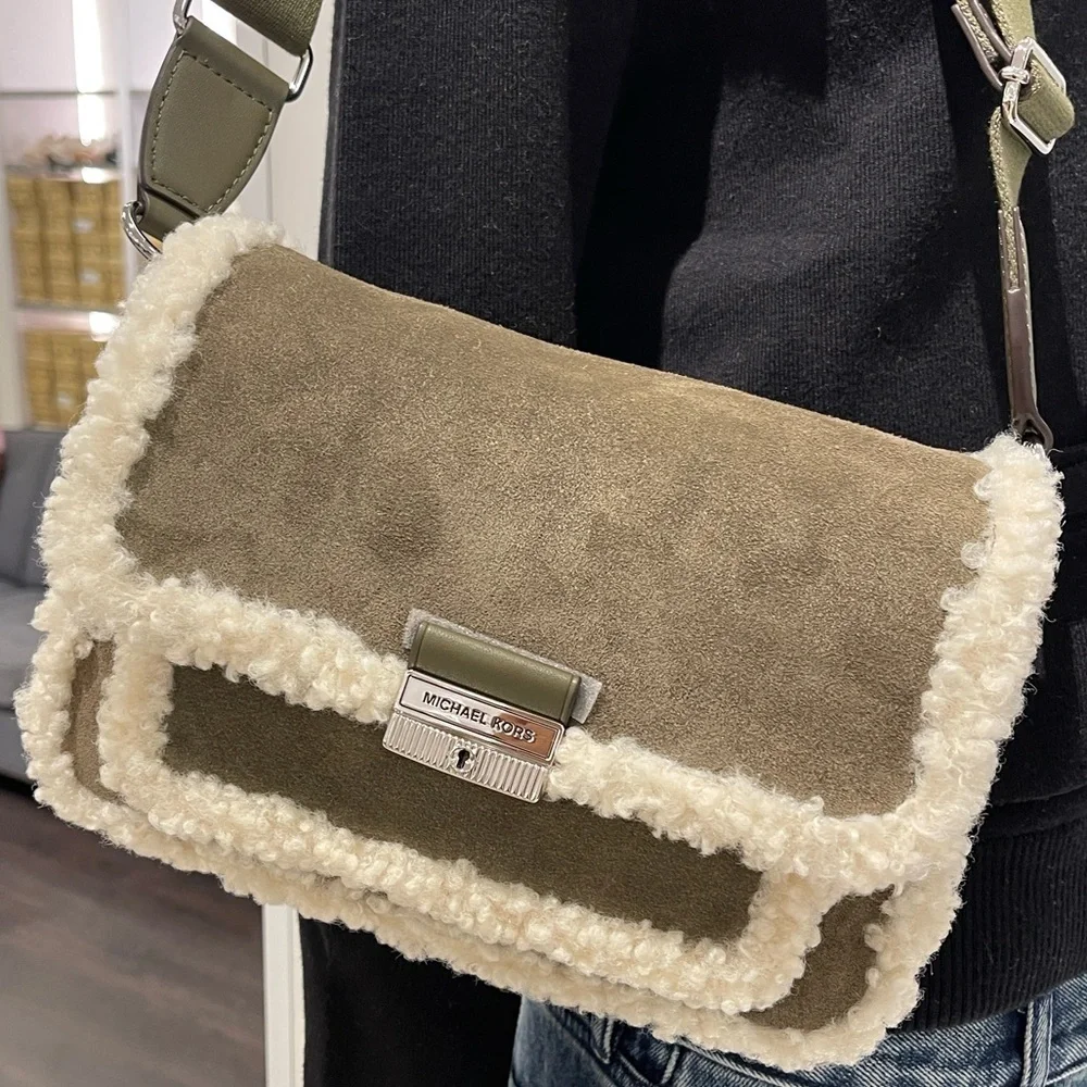 MICHAEL KORS Bradshaw Medium Suede and Faux Shearling Messenger Bag Olive  NWT